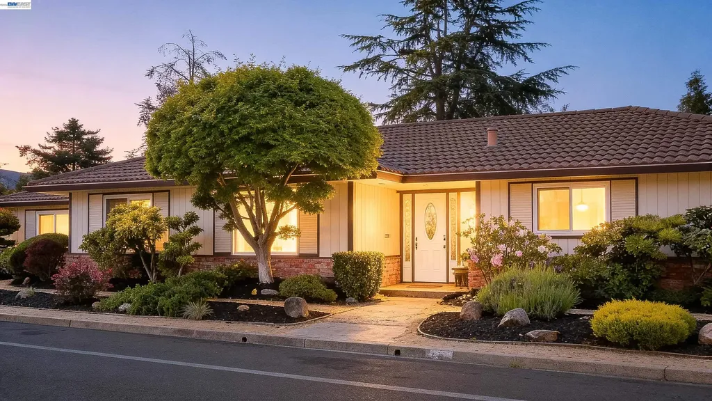 3787 Oakes Drive Hayward CA 94542