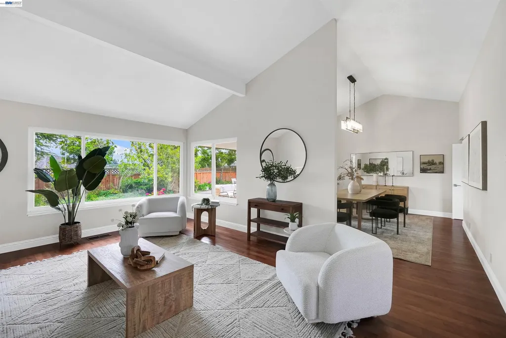 3787 Oakes Drive Hayward CA 94542