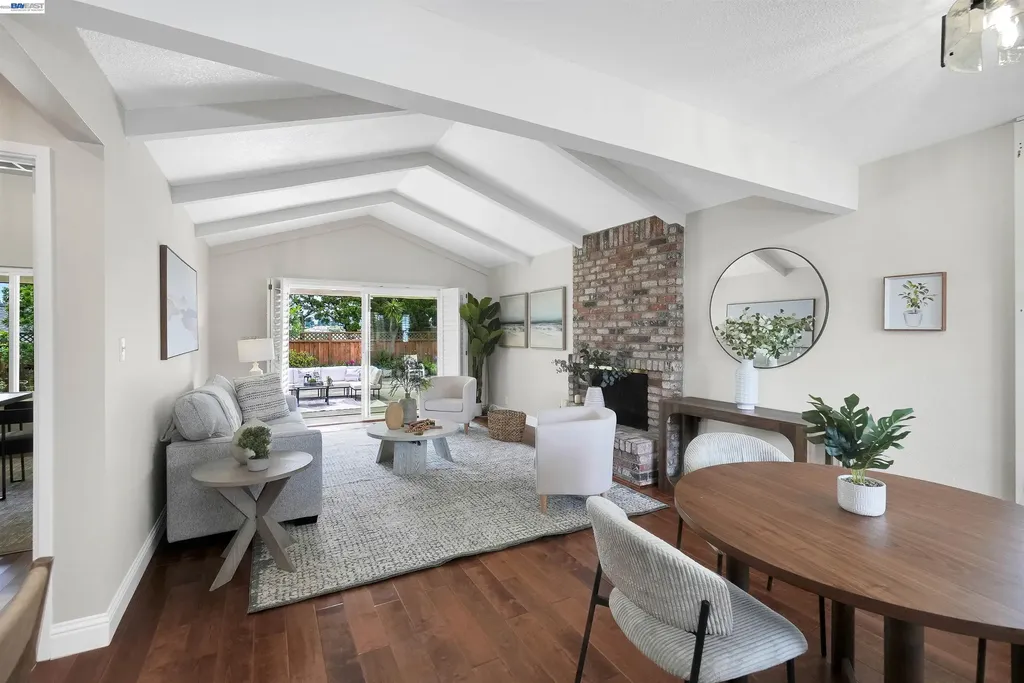 3787 Oakes Drive Hayward CA 94542