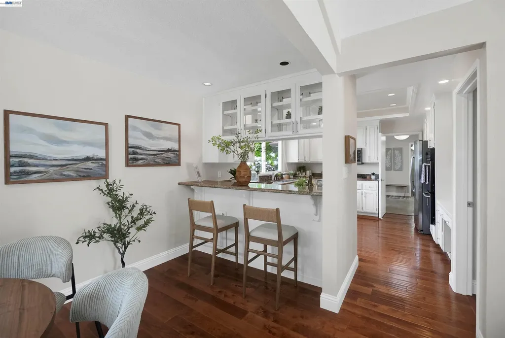 3787 Oakes Drive Hayward CA 94542