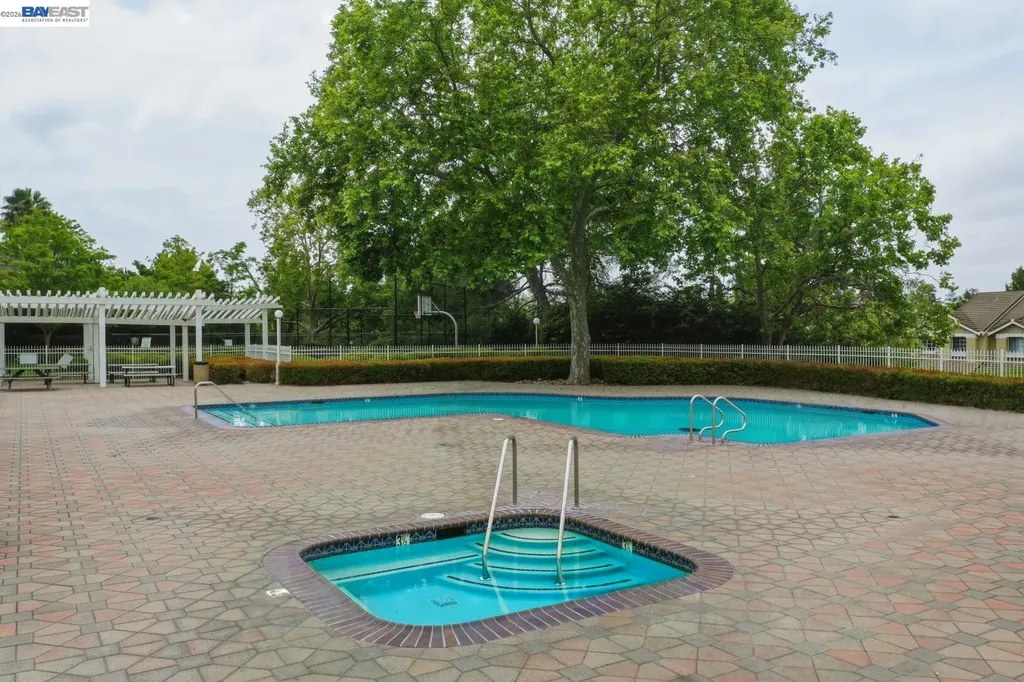 44873 Lynx Drive Fremont CA 94539
