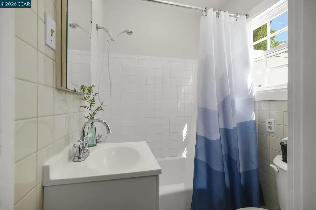 1724 Alhambra Avenue Martinez CA 94553