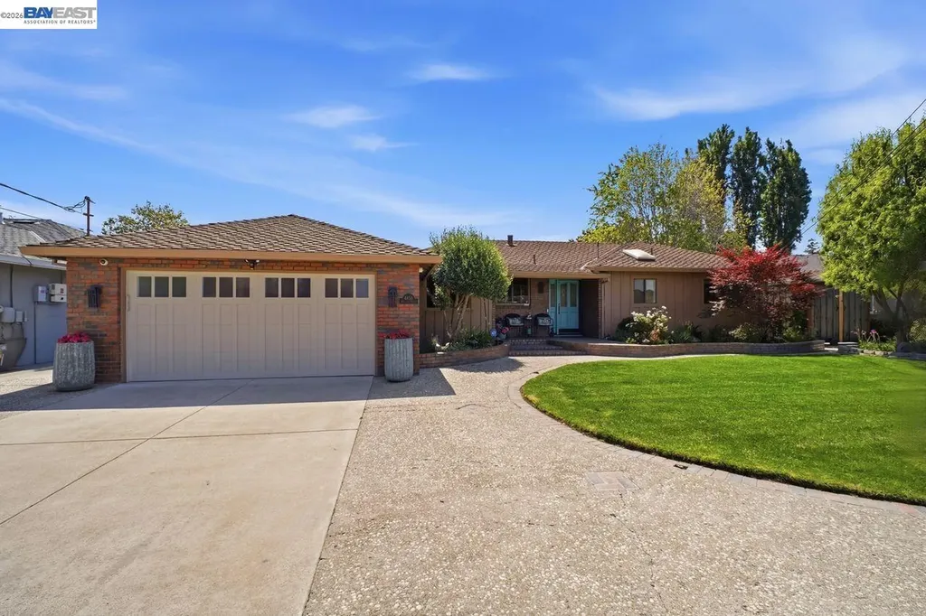 4858 Sterling Drive Fremont CA 94536