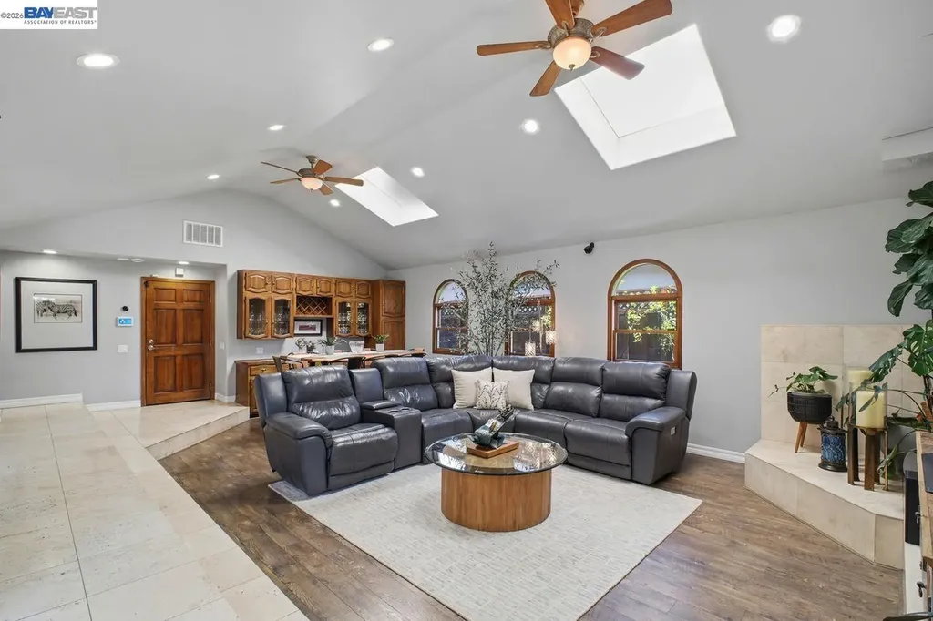 4858 Sterling Drive Fremont CA 94536