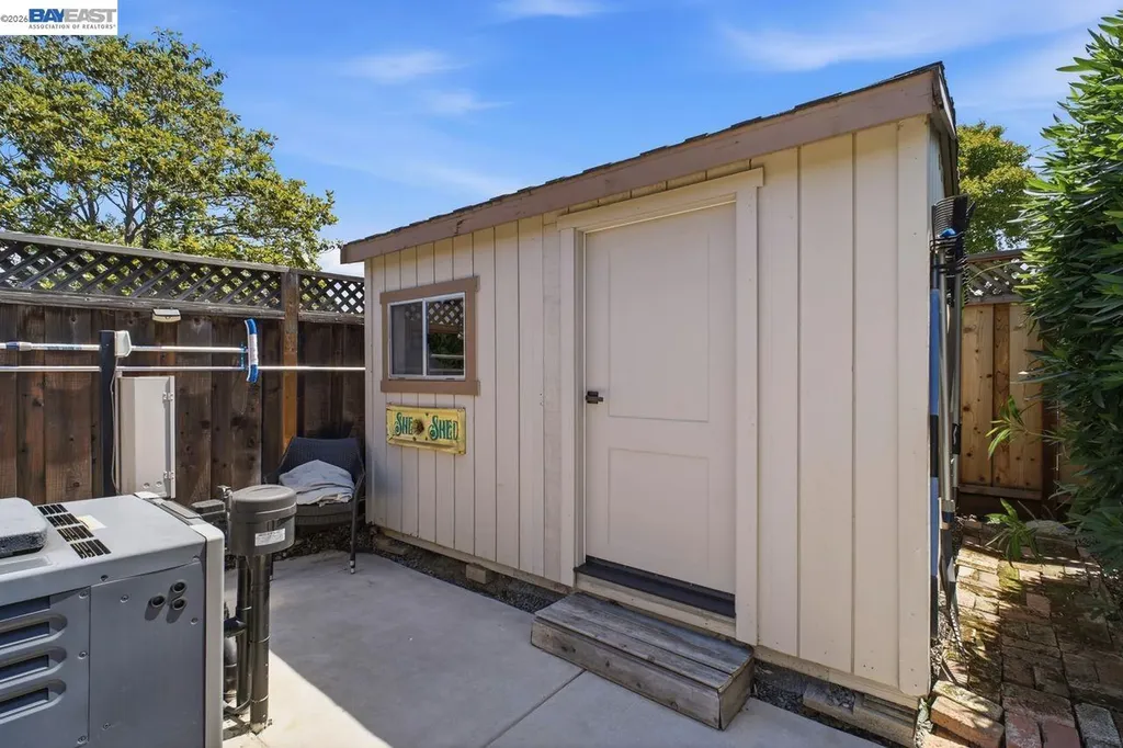 4858 Sterling Drive Fremont CA 94536