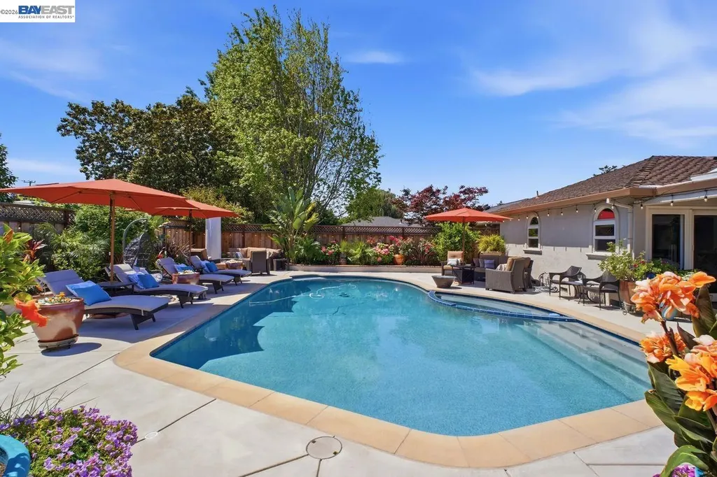 4858 Sterling Drive Fremont CA 94536