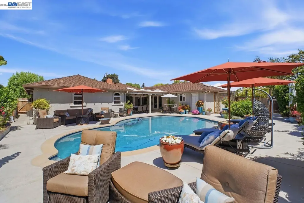 4858 Sterling Drive Fremont CA 94536