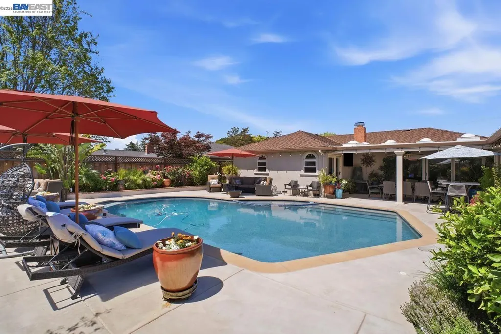 4858 Sterling Drive Fremont CA 94536