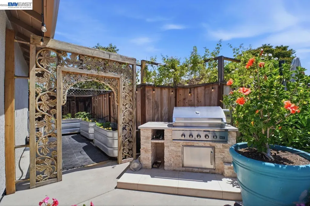 4858 Sterling Drive Fremont CA 94536