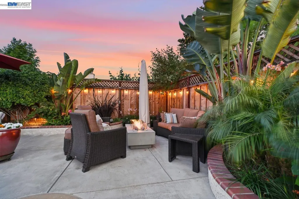 4858 Sterling Drive Fremont CA 94536