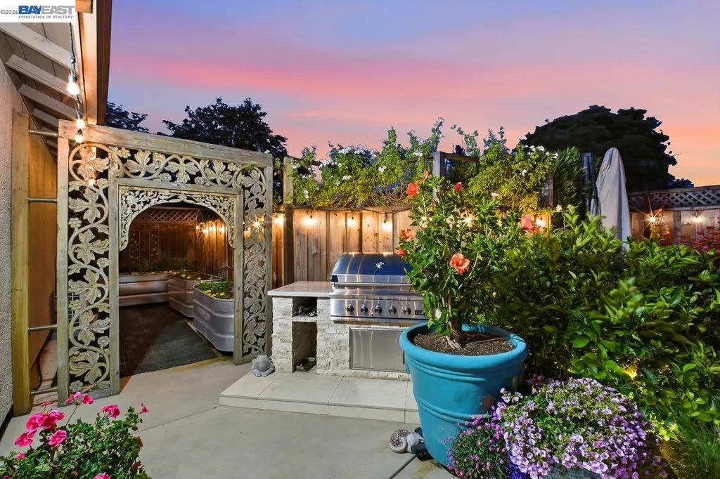 4858 Sterling Drive Fremont CA 94536