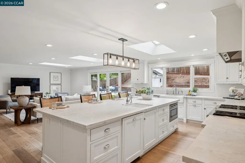 121 Castleford Circle Danville CA 94526