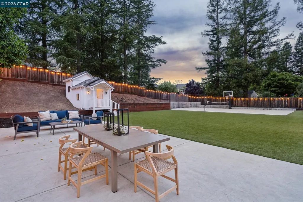 121 Castleford Circle Danville CA 94526
