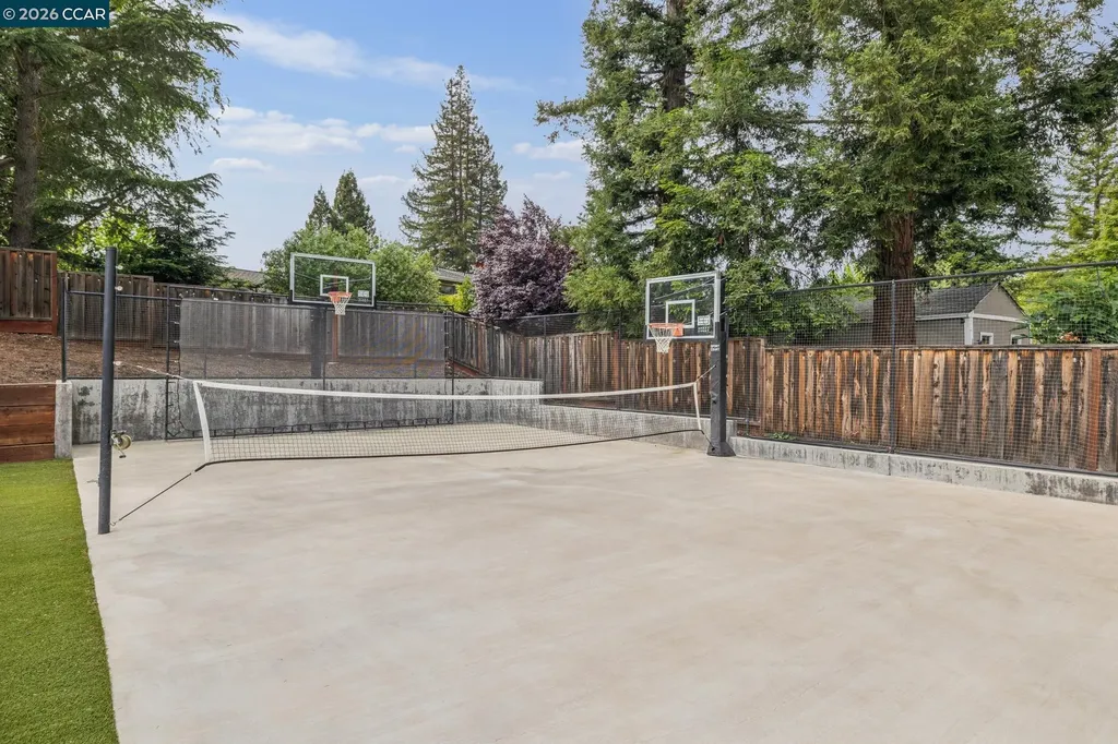 121 Castleford Circle Danville CA 94526