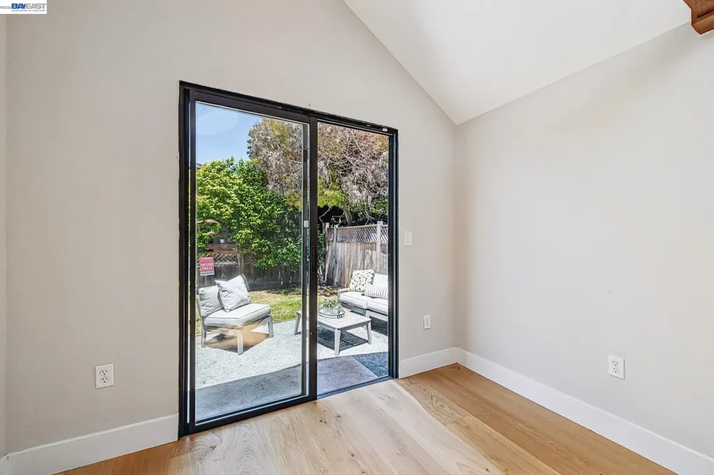 1349 Hearst Avenue Berkeley CA 94702