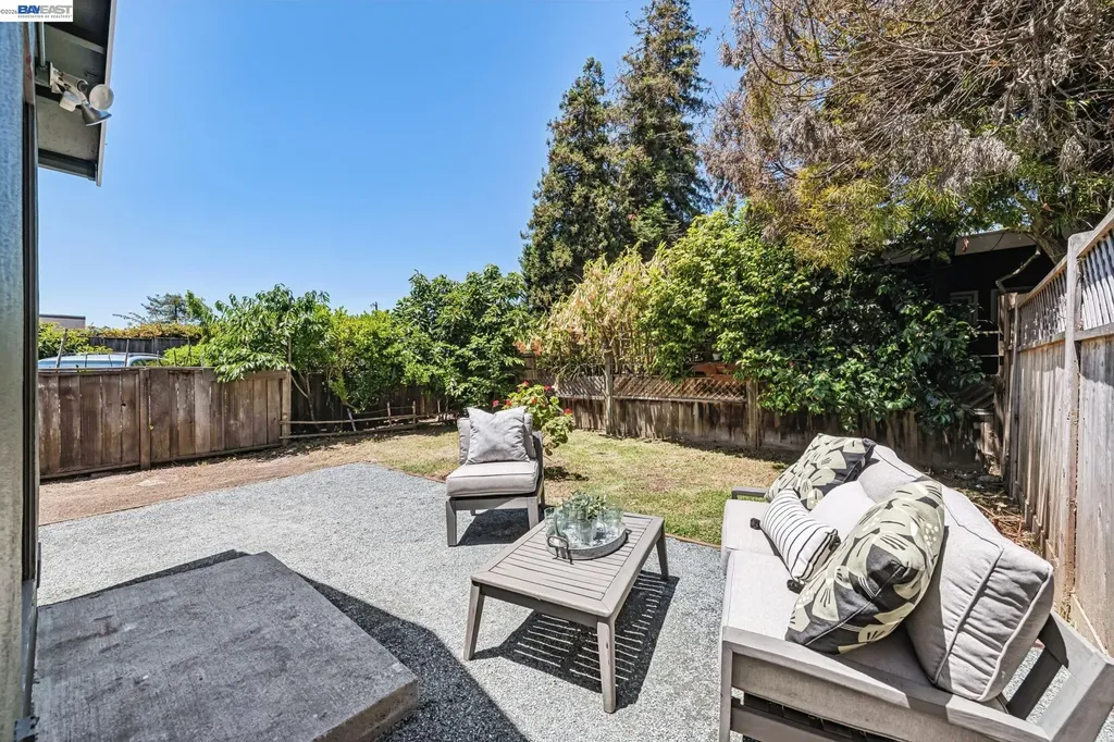 1349 Hearst Avenue Berkeley CA 94702