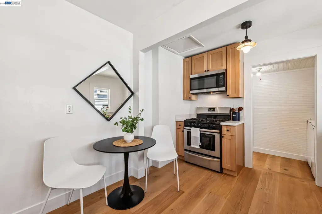 1349 Hearst Avenue Berkeley CA 94702