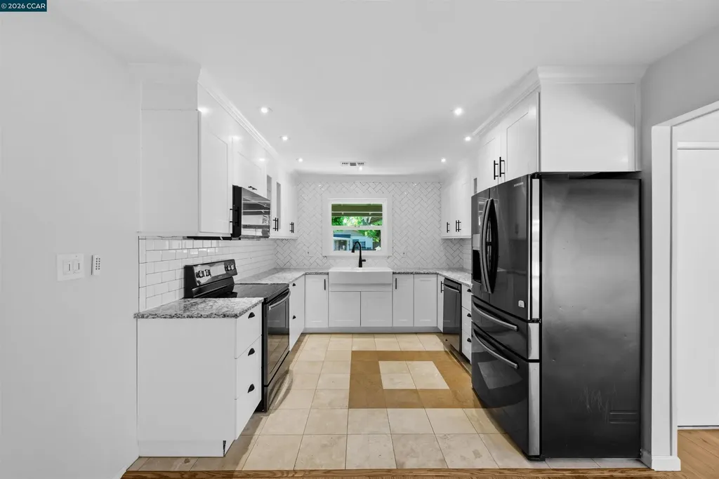 273 Solano Lane Vacaville CA 95688