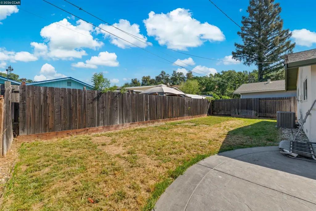 273 Solano Lane Vacaville CA 95688