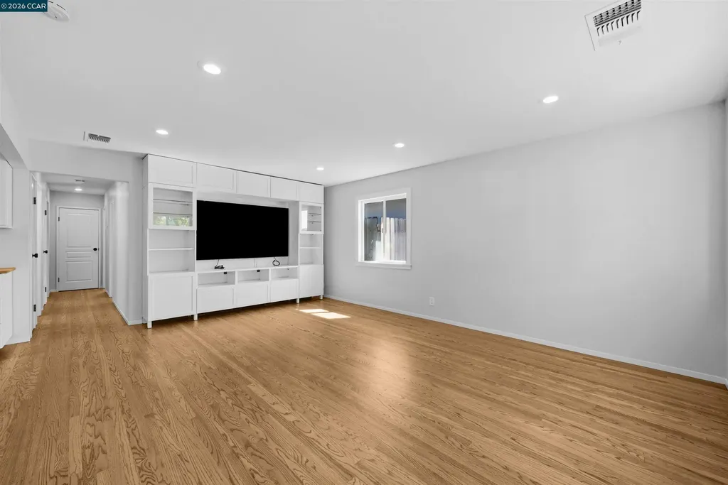 273 Solano Lane Vacaville CA 95688