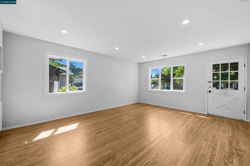 273 Solano Lane Vacaville CA 95688