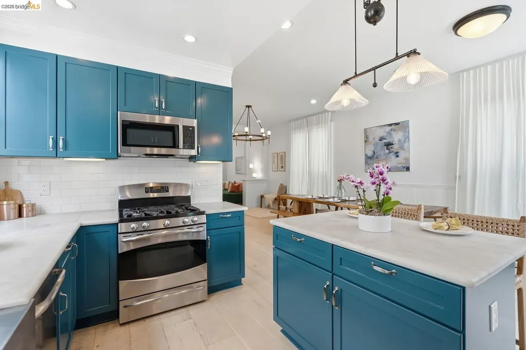 3029 Linden Street Oakland CA 94608