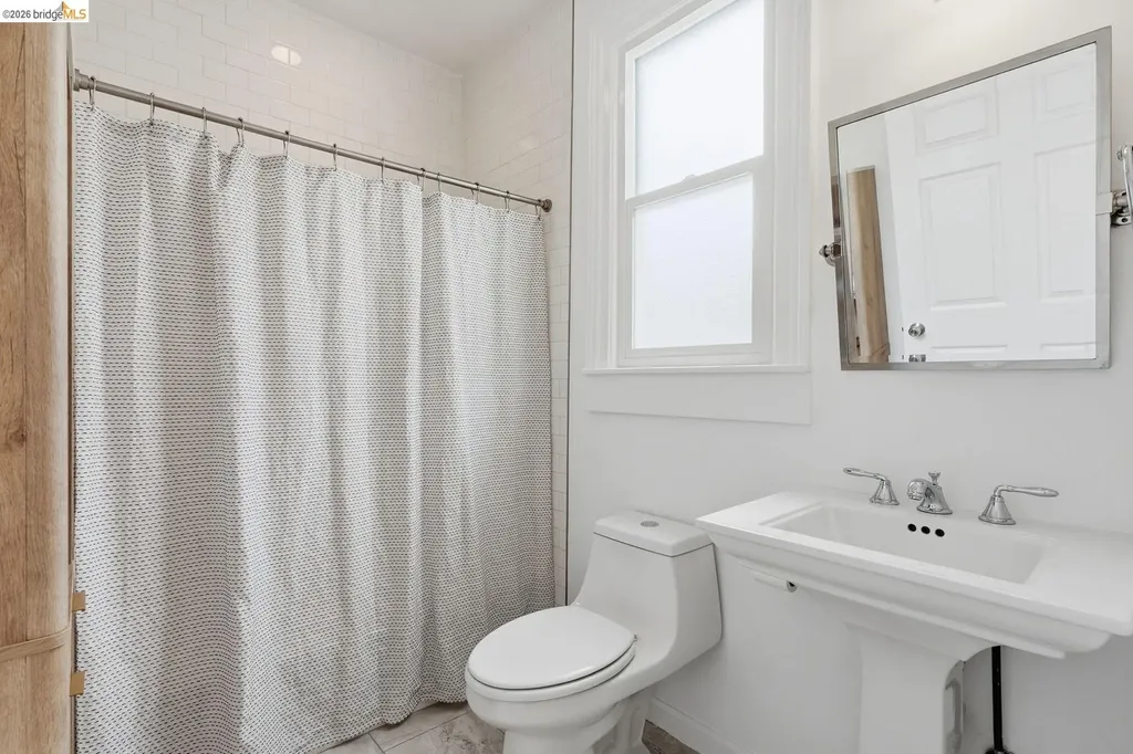 3029 Linden Street Oakland CA 94608