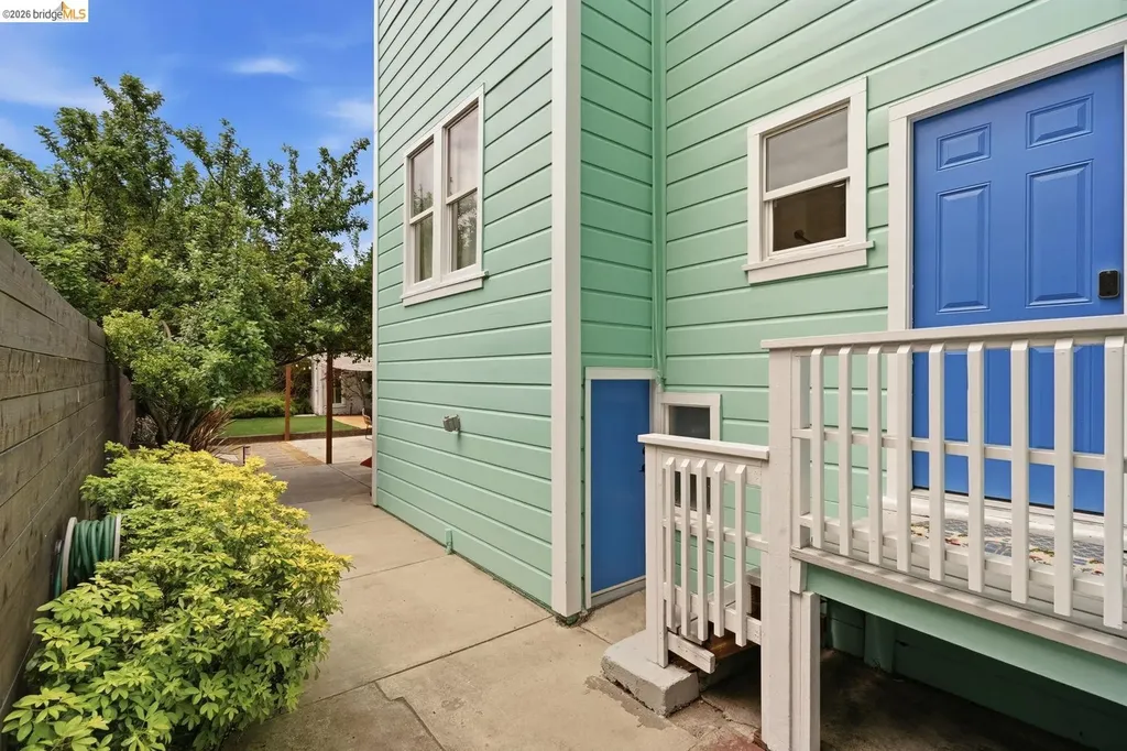 3029 Linden Street Oakland CA 94608
