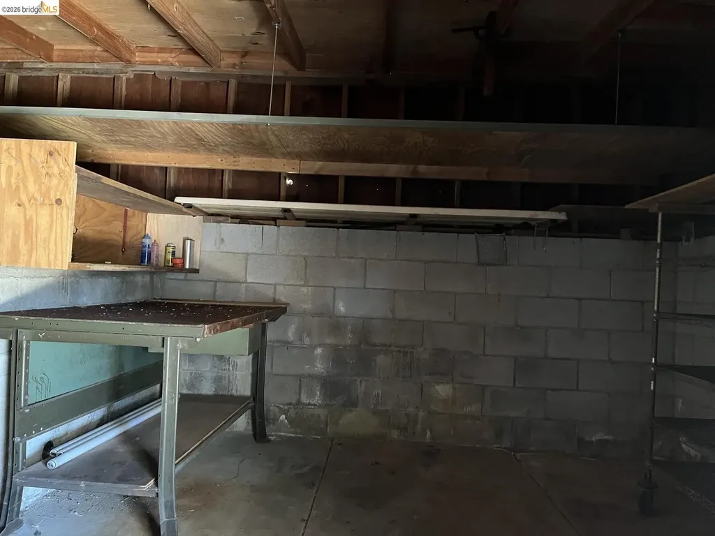 5284 Camino Alta Mira Castro Valley CA 94546