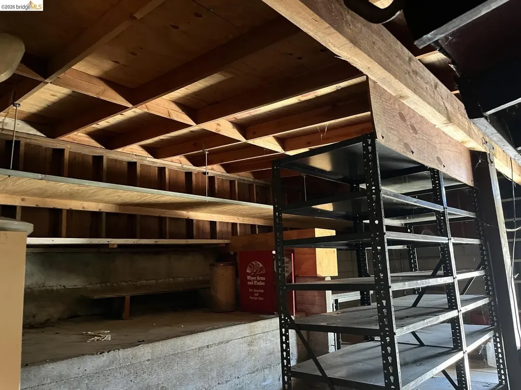 5284 Camino Alta Mira Castro Valley CA 94546