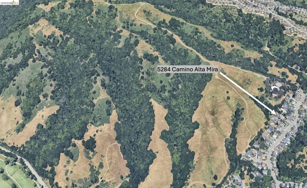 5284 Camino Alta Mira Castro Valley CA 94546