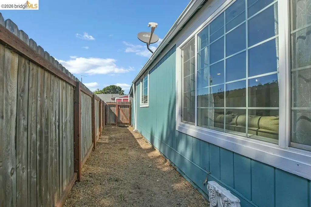 180 Hill Avenue Oakley CA 94561