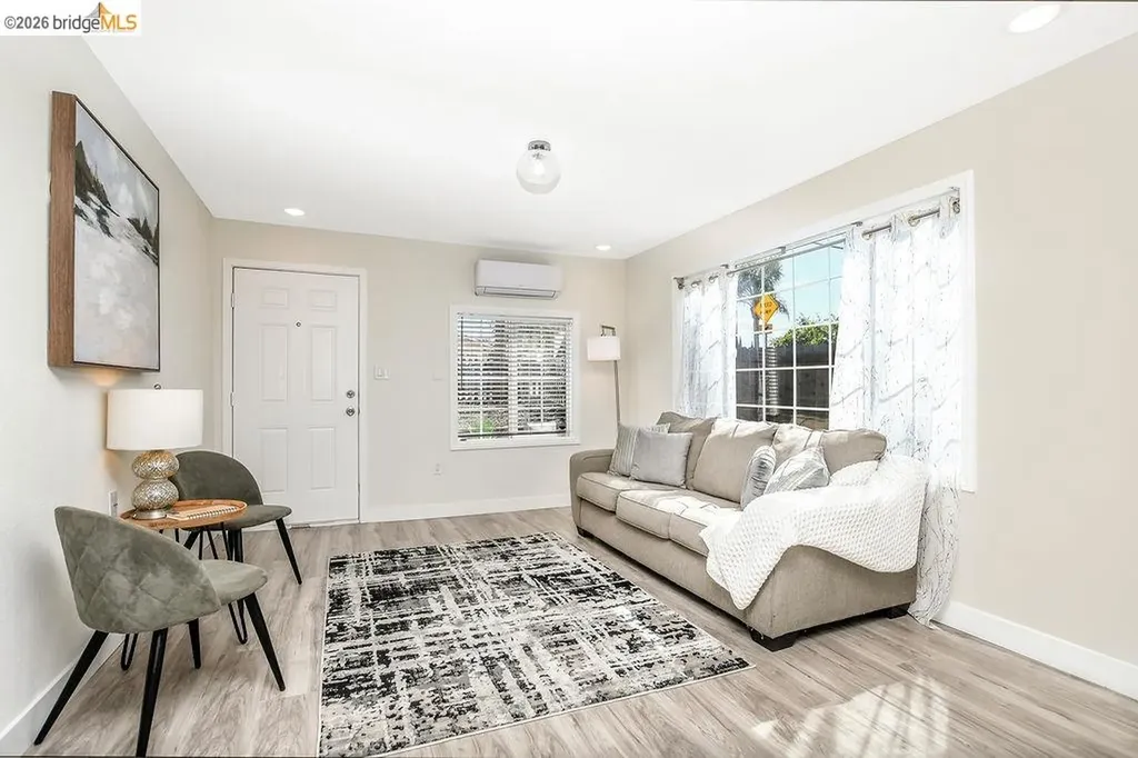 180 Hill Avenue Oakley CA 94561