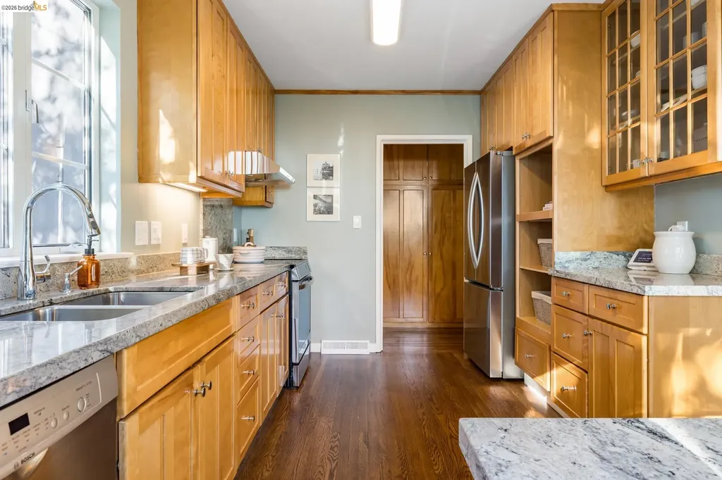 36 Highgate Road Kensington CA 94707