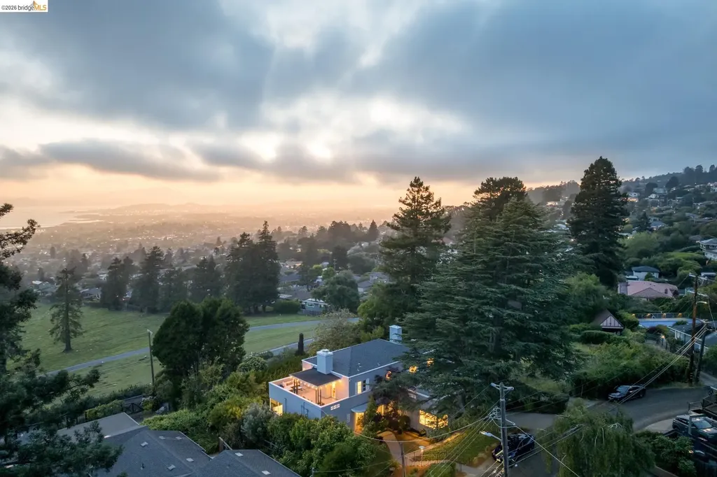 36 Highgate Road Kensington CA 94707