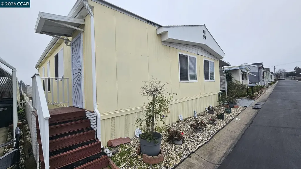 123 Zartop Oakley CA 94561