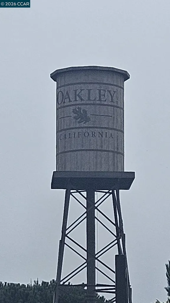 123 Zartop Oakley CA 94561