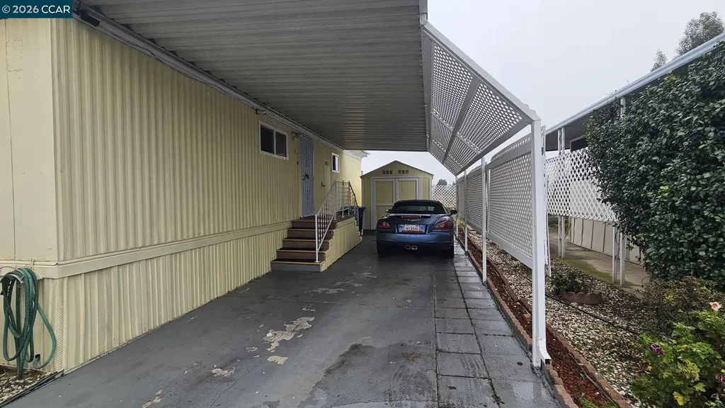 123 Zartop Oakley CA 94561