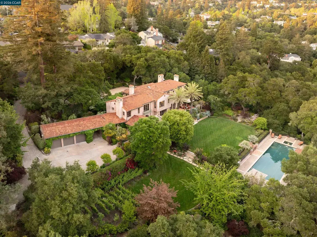 280 Indian Road Piedmont CA 94610