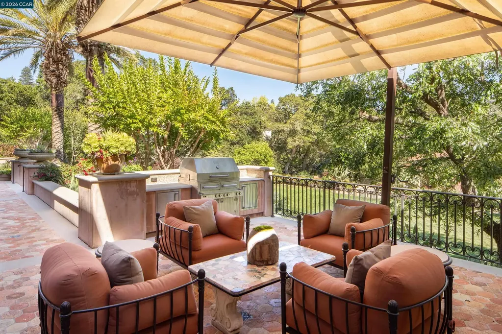 280 Indian Road Piedmont CA 94610