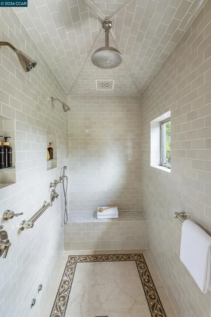 280 Indian Road Piedmont CA 94610