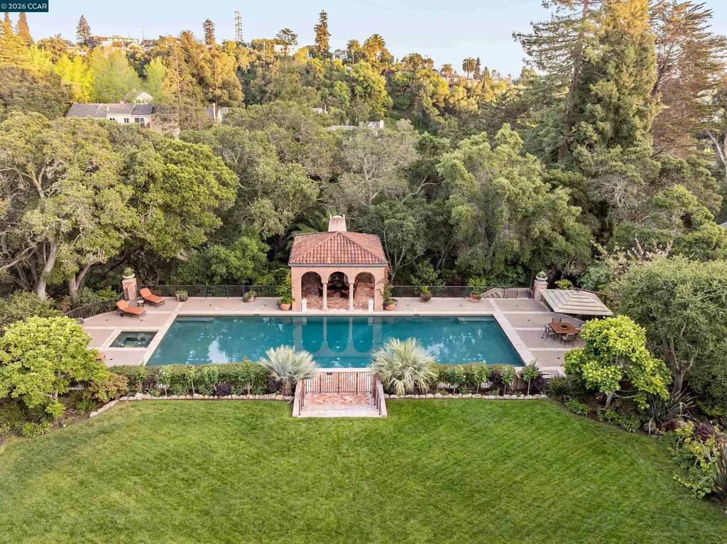 280 Indian Road Piedmont CA 94610