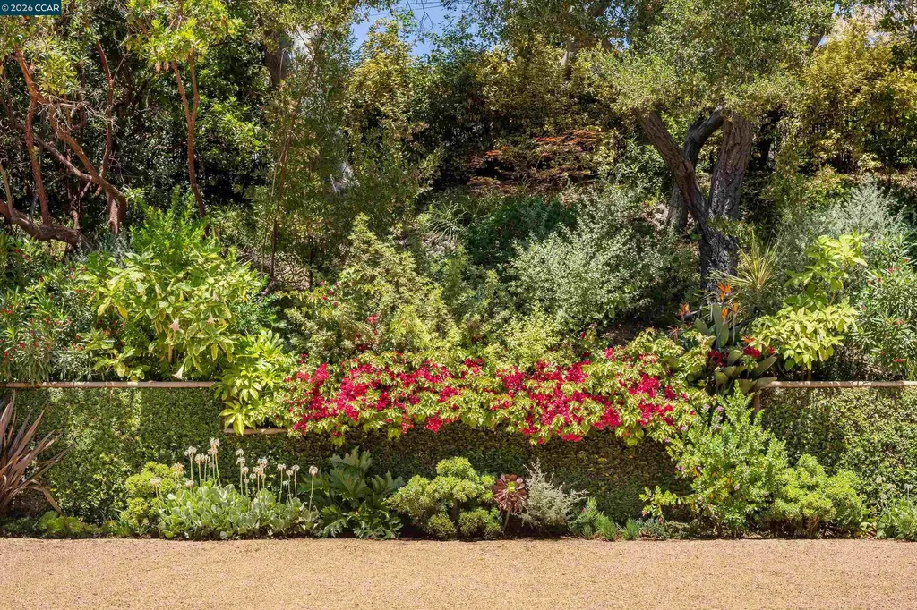 280 Indian Road Piedmont CA 94610
