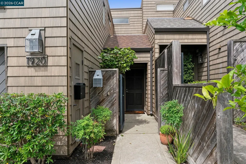 1920 Aspenridge Court Walnut Creek CA 94597
