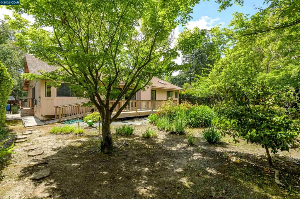 112 Richard Lane Walnut Creek CA 94595