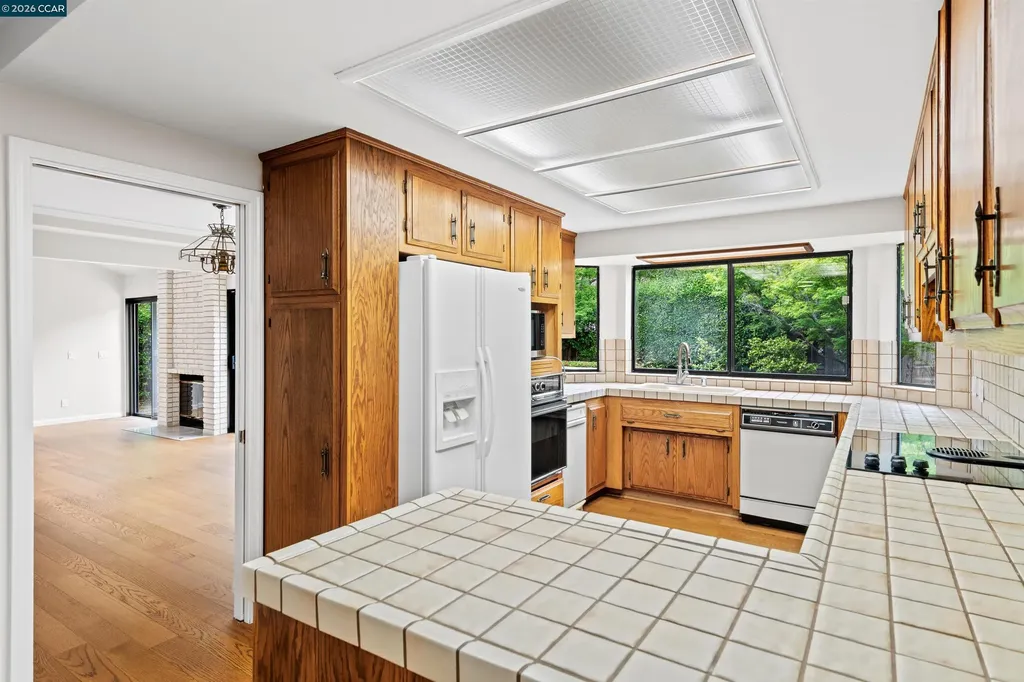 112 Richard Lane Walnut Creek CA 94595