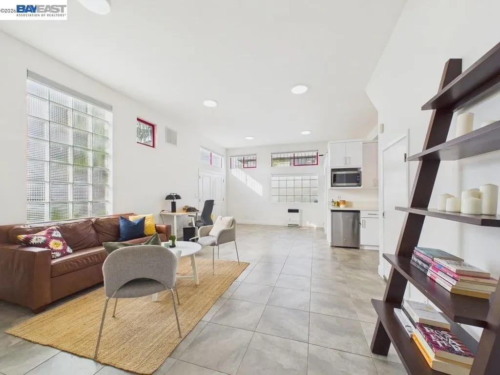 2932 Filbert Street Oakland CA 94608