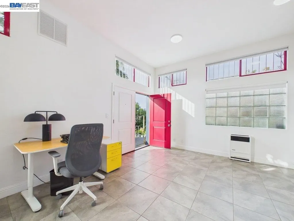 2932 Filbert Street Oakland CA 94608