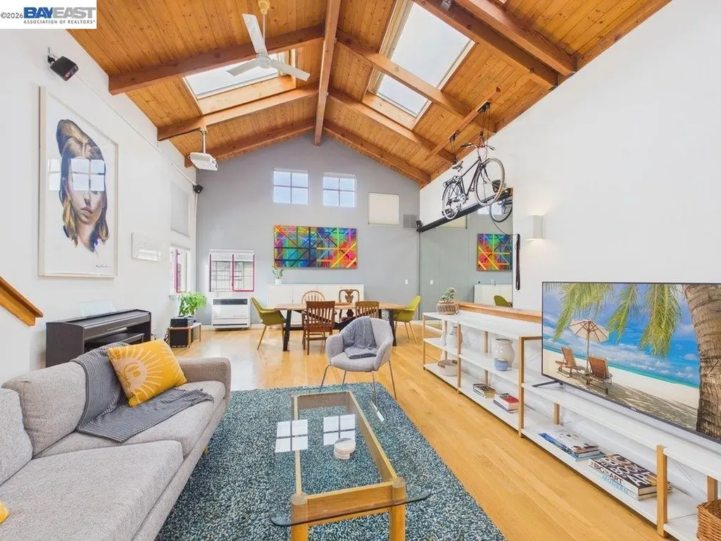 2932 Filbert Street Oakland CA 94608