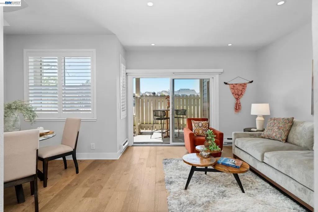 197 Lakeshore Court Richmond CA 94804